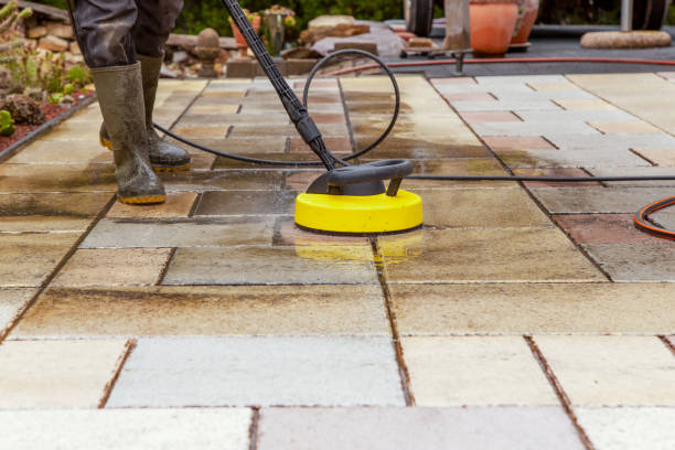 Post-Construction Pressure Washing in Earlham, IA